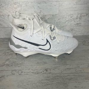 Nike alpha hurricane cleats new mens size 8